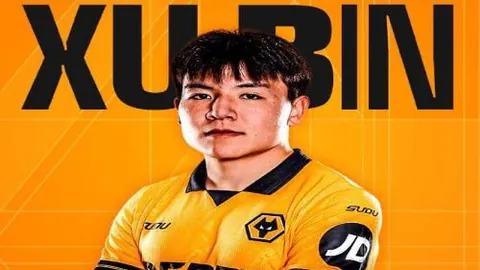 曼联近12轮英超战绩不佳，略高于蓝狐与圣徒。